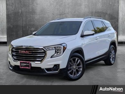 Used 2024 GMC Terrain SLT