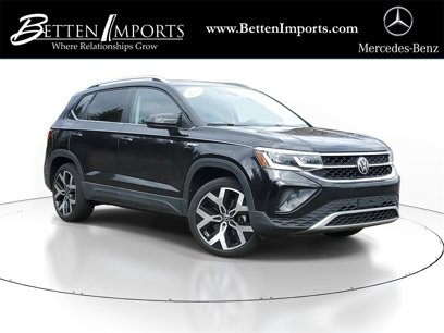 Used 2022 Volkswagen Taos SEL w/ Panoramic Sunroof Package