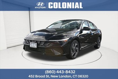 New 2025 Hyundai Elantra SEL