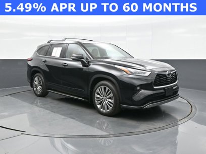 Certified 2022 Toyota Highlander Platinum