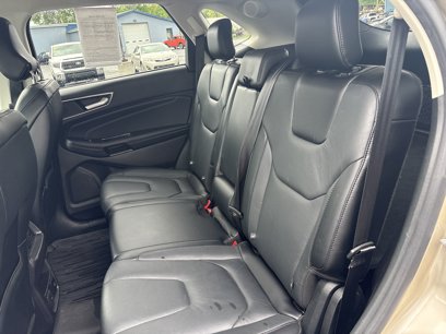 Used 2018 Ford Edge Titanium w/ Technology Package