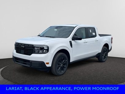 New 2024 Ford Maverick Lariat w/ Black Appearance Package