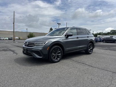 Certified 2022 Volkswagen Tiguan SE