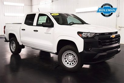 New 2025 Chevrolet Colorado W/T w/ WT Convenience Package II