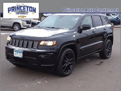 Used 2019 Jeep Grand Cherokee Altitude