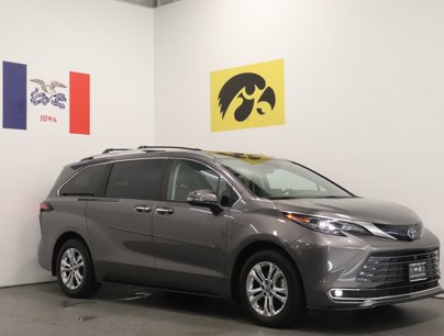 Used 2024 Toyota Sienna Platinum