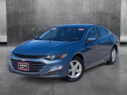 Used 2024 Chevrolet Malibu LT