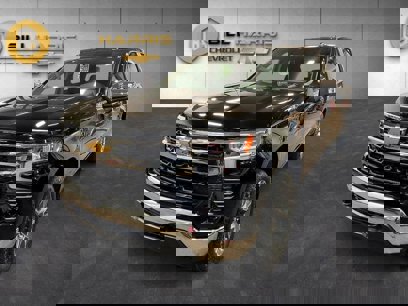 New 2025 Chevrolet Silverado 1500 LT
