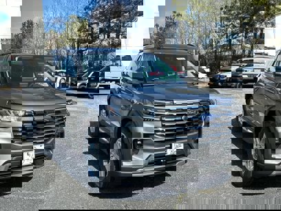 New 2025 Ford Explorer Active w/ Active Comfort Package