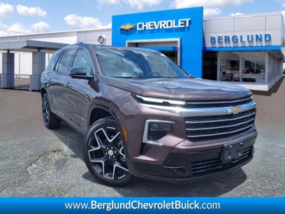 New 2025 Chevrolet Traverse High Country