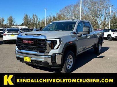 New 2025 GMC Sierra 2500 Pro