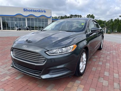 Used 2016 Ford Fusion SE