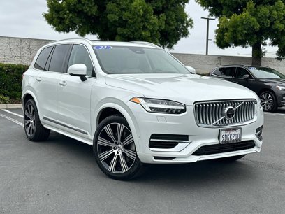 Certified 2023 Volvo XC90 T8 Ultimate w/ Lounge Package