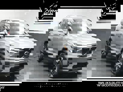 Certified 2025 Volvo XC40 B5 Plus w/ Protection Package Premier