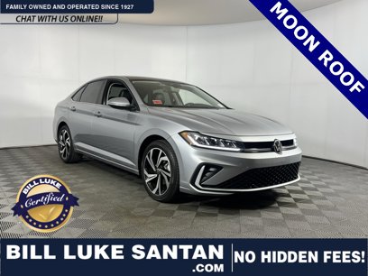 Used 2025 Volkswagen Jetta SEL