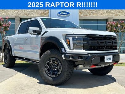 New 2025 Ford F150 Raptor w/ Equipment Group 803A Raptor R