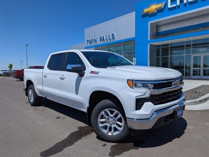 New 2025 Chevrolet Silverado 1500 LT w/ Z71 Off-Road Package