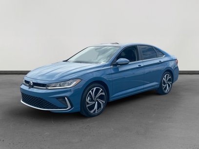 Certified 2025 Volkswagen Jetta SEL