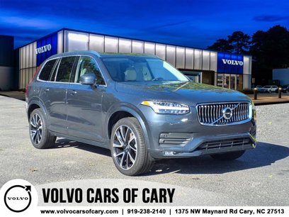 Used 2022 Volvo XC90 T6 Momentum w/ Advanced Package