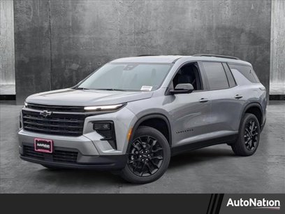 New 2025 Chevrolet Traverse LT w/ Midnight/Sport Edition