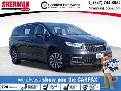 Certified 2023 Chrysler Pacifica Touring-L