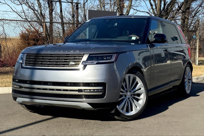 New 2025 Land Rover Range Rover Long Wheelbase SE