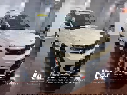 Used 2023 Jeep Grand Cherokee L Laredo