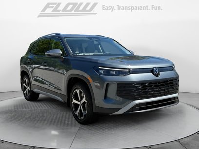 New 2025 Volkswagen Tiguan SE
