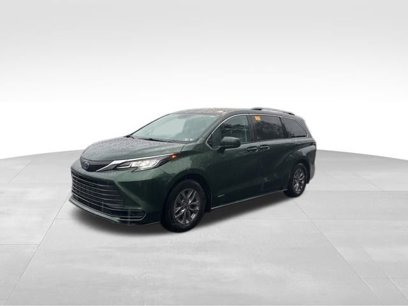 Used 2021 Toyota Sienna LE