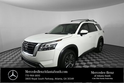 Used 2024 Nissan Pathfinder SV