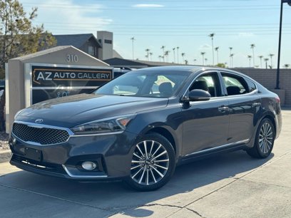 Used 2017 Kia Cadenza Premium w/ Luxury Package