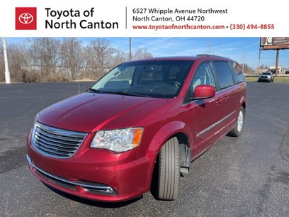 Used 2016 Chrysler Town & Country Touring