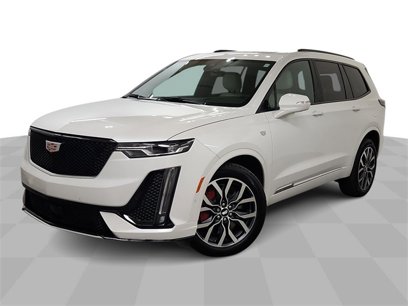 New 2025 Cadillac XT6 Sport w/ Technology Package