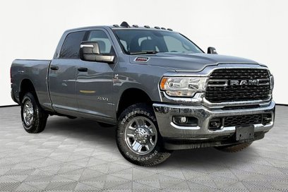 New 2024 RAM 2500 Big Horn w/ Snow Chief Group