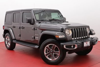 Used 2018 Jeep Wrangler Unlimited Sahara w/ Dual Top Group