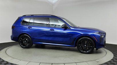New 2025 BMW X7 M60i