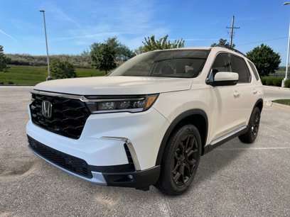 New 2025 Honda Pilot Touring
