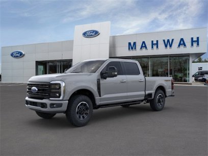 New 2025 Ford F250 Platinum w/ Tremor Off-Road Package