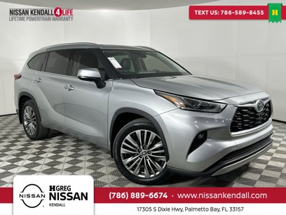 Used 2021 Toyota Highlander Platinum