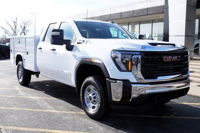 New 2025 GMC Sierra 2500 Pro w/ Convenience Package