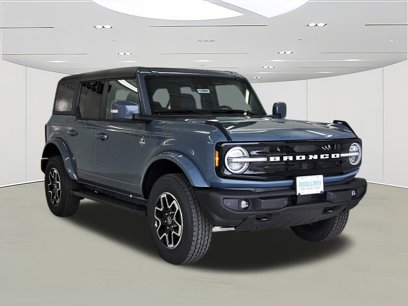 New 2024 Ford Bronco Outer Banks