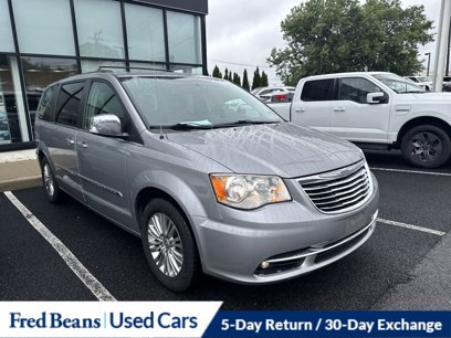 Used 2015 Chrysler Town & Country Touring-L w/ Driver Convenience Group