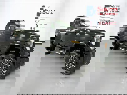New 2025 GMC Sierra 3500 SLE