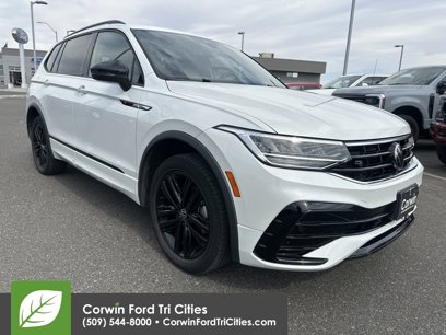 Used 2022 Volkswagen Tiguan SE R-Line