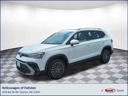 New 2025 Volkswagen Taos SE