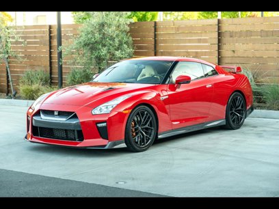 Used 2017 Nissan GT-R Premium w/ Premium Interior Package