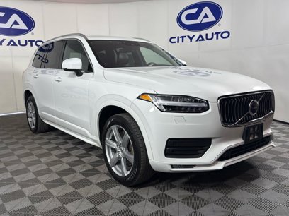 Used 2022 Volvo XC90 T5 Momentum