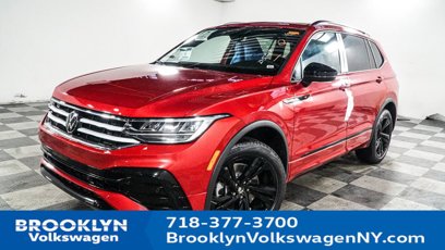 New 2024 Volkswagen Tiguan SE R-Line