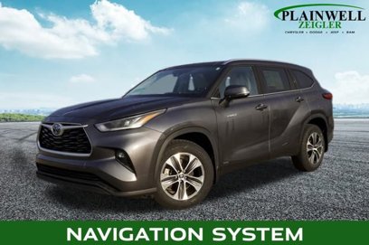 Used 2021 Toyota Highlander XLE