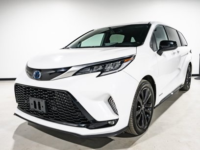 Used 2021 Toyota Sienna XSE